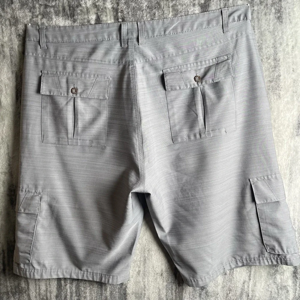 BKE Men's 40 Shorts 24L  12 Inseam Gray Cargo Pockets Athletic Fit  Lightweight‎